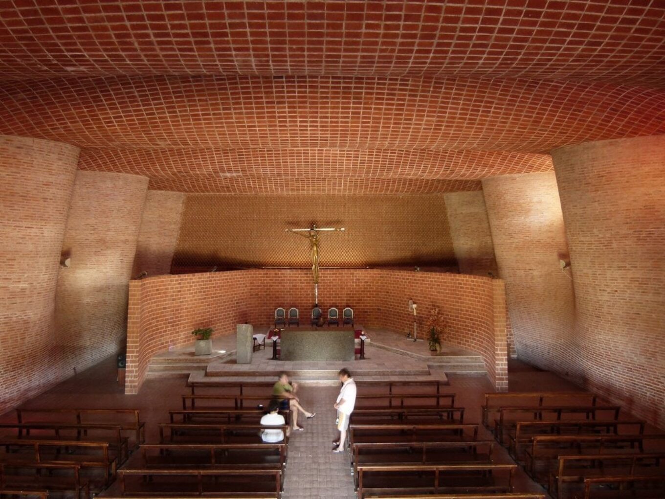 Архитектура Эладио Диесте