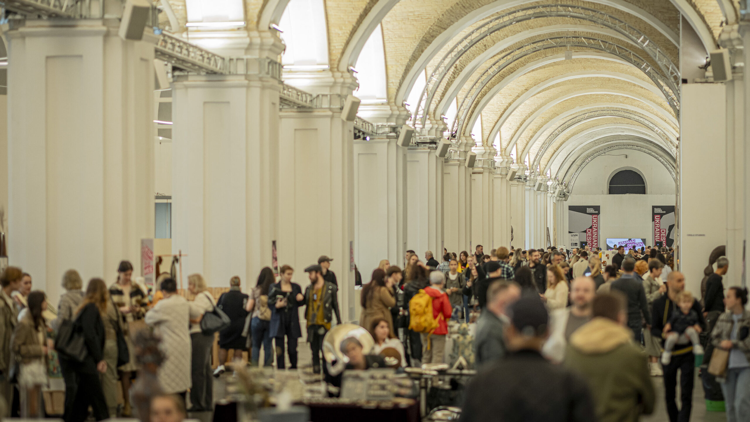 Two dimensions of Ukrainian design: global and ethnic. Tour of Design Market and Art Market exhibitions as part of Ukrainian Design and Innovation Week – PRAGMATIKA.MEDIA