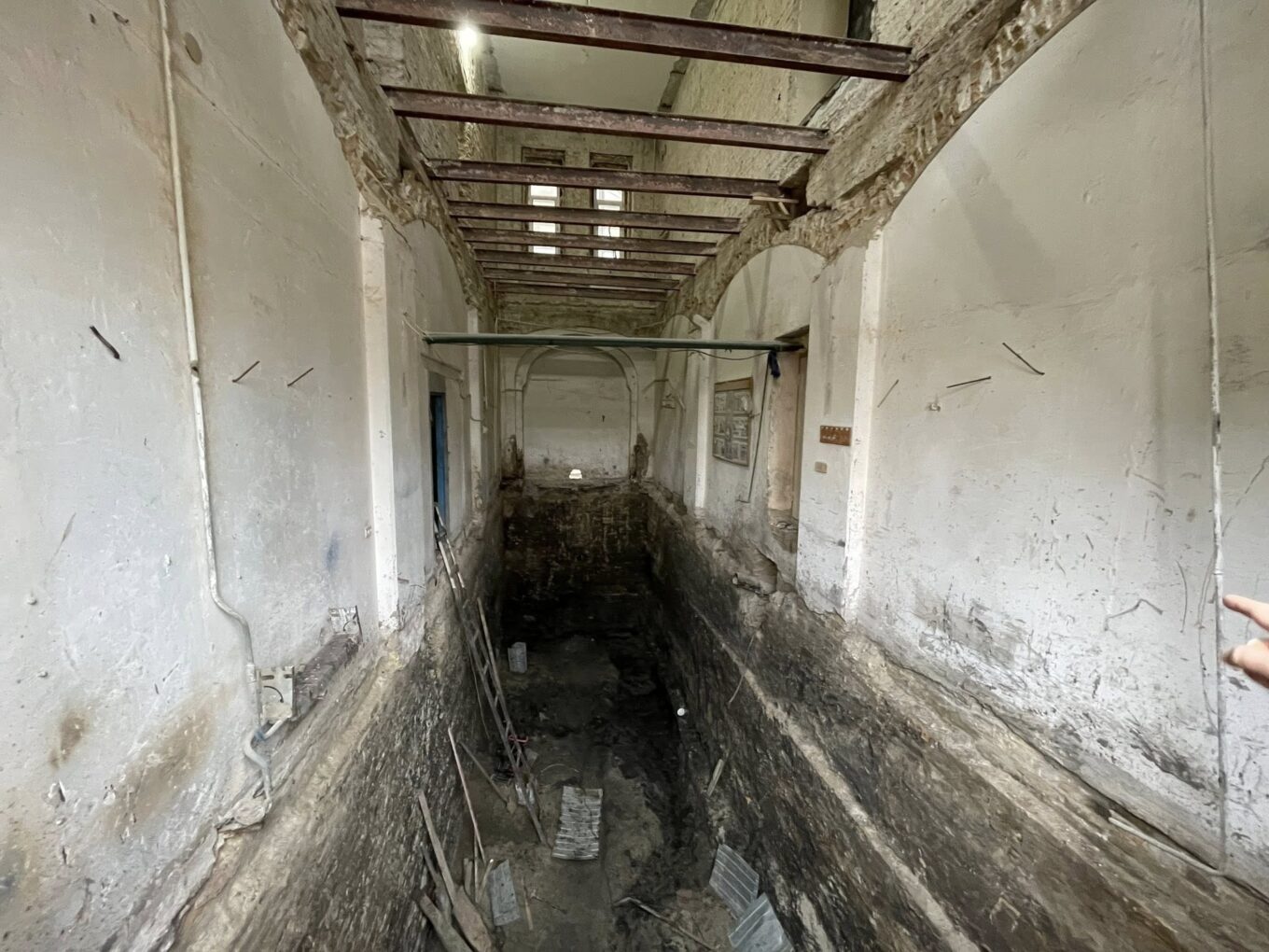 Будівля на Фролівській 4