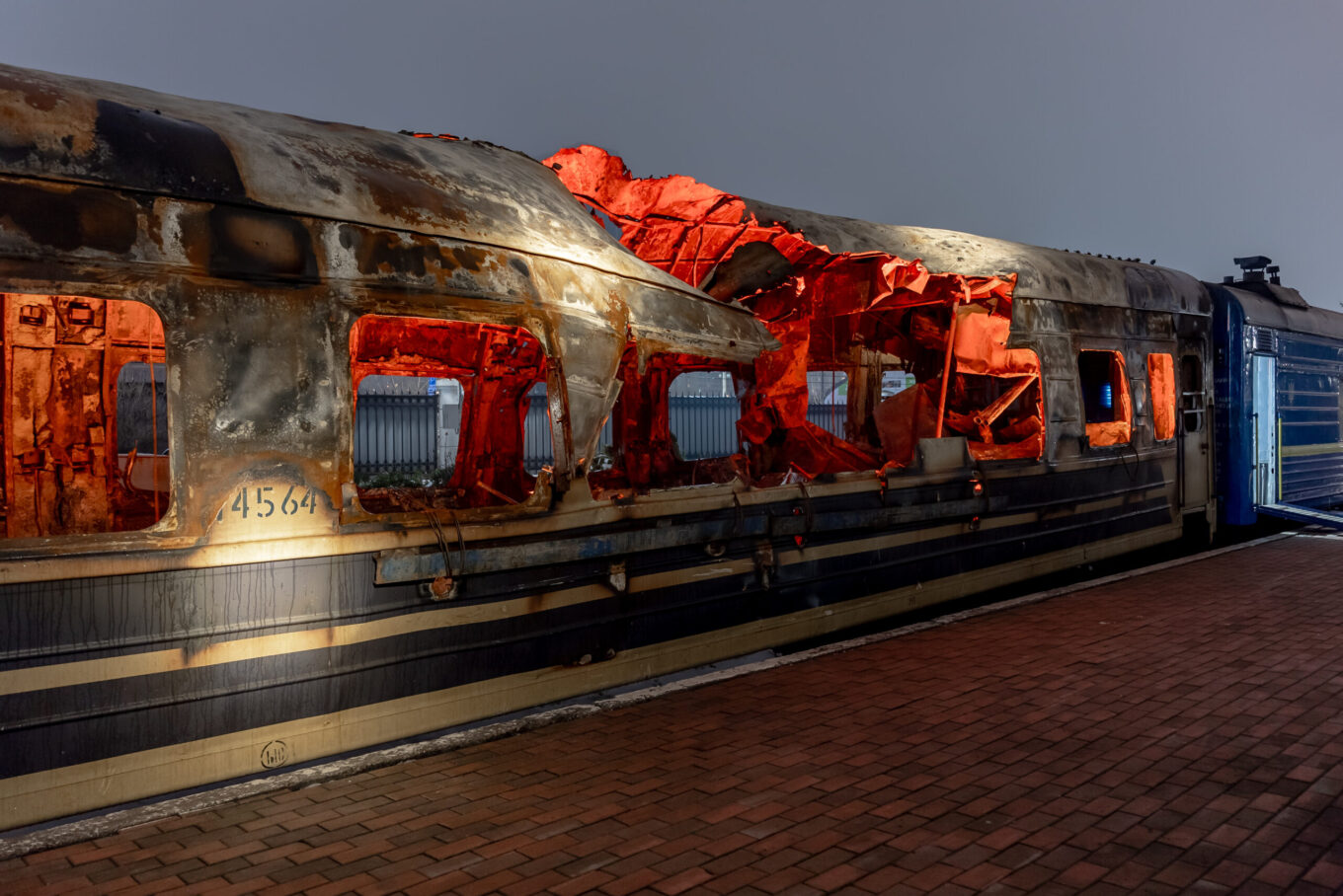 артінсталяція «Пульсуючий Біль»