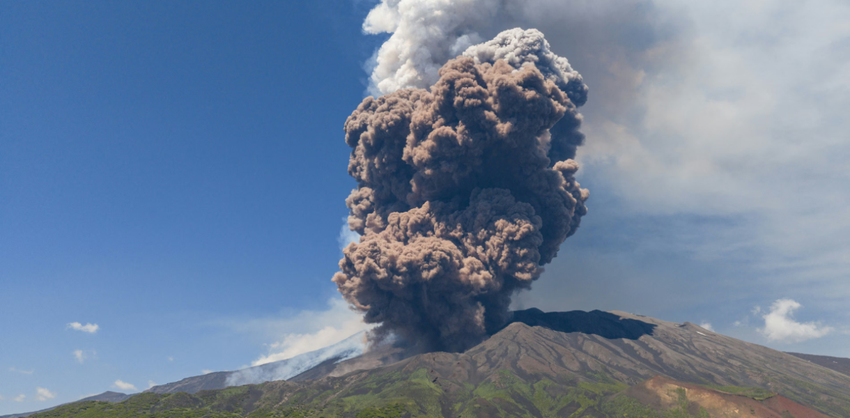 вулканічний попіл