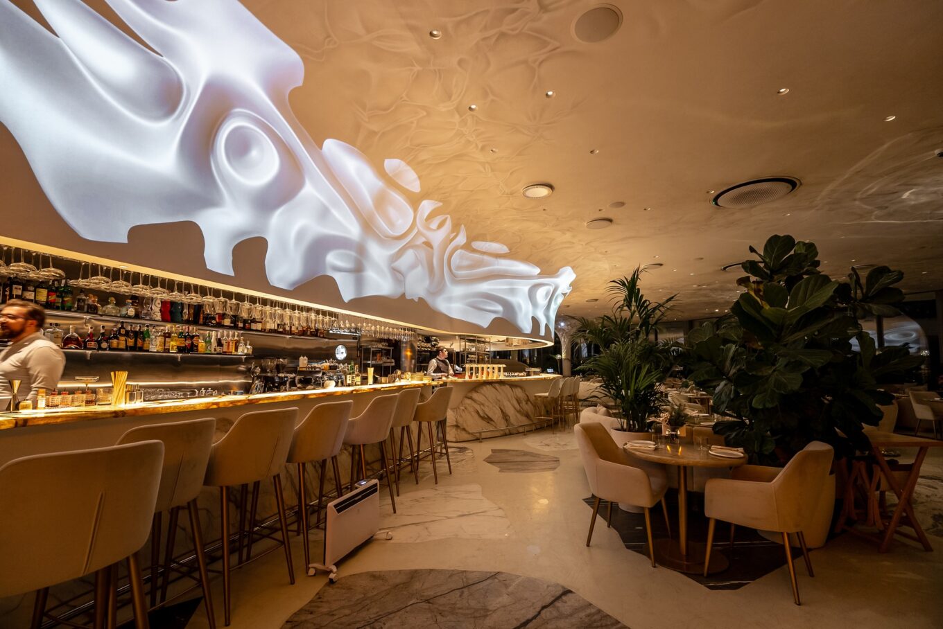 Світловий проєкт у ресторані Elevato