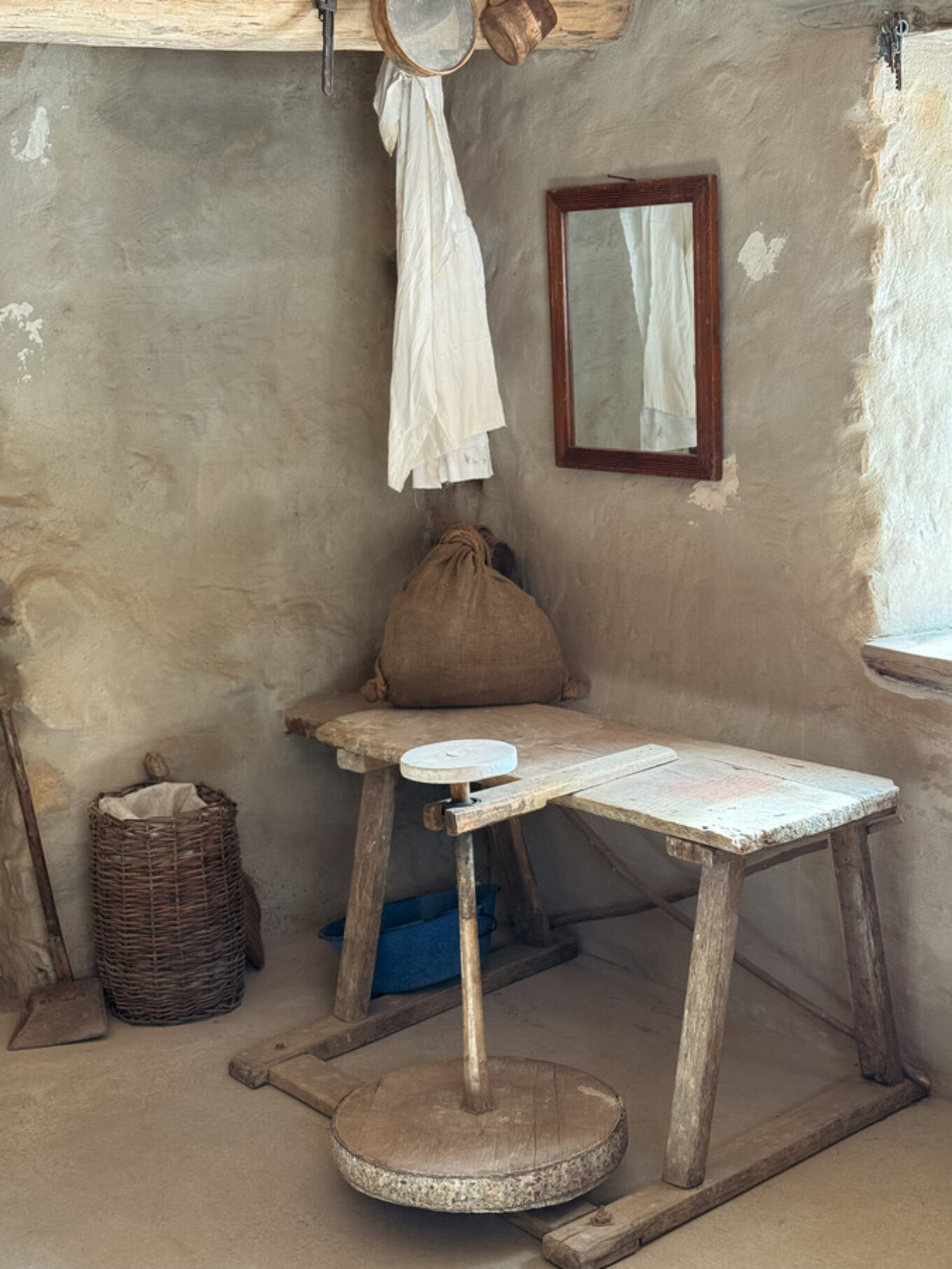 Гончарня у Львівському скансені