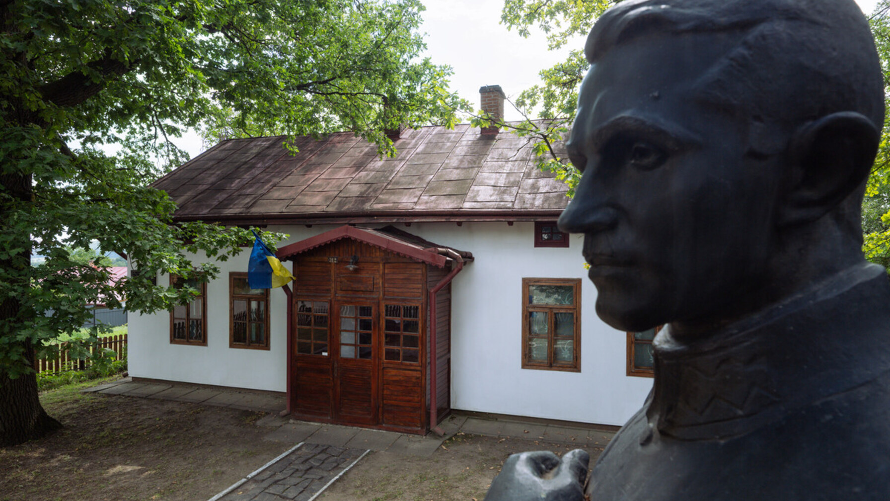 Територію музею Євгена Коновальця в Зашкові зроблять інклюзивною